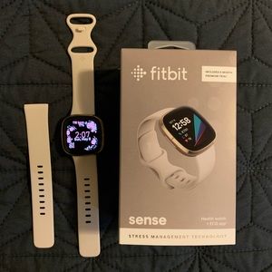 Fitbit Sense - Soft Gold